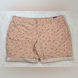 Lane Bryant Outlet‎ Pastel Peach Dainty Floral Bermuda Shorts
